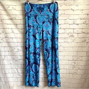AROLINA Floral print. Wide leg pants. 92% Polyester 8% Spandex. Size 3X